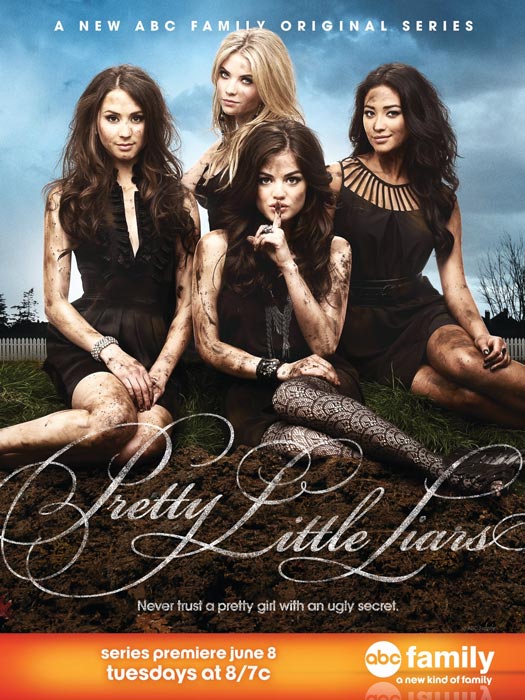 Pretty Little Liars season 1 poster