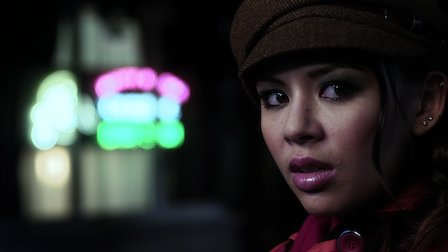 Production still from Pretty Little Liars season 2