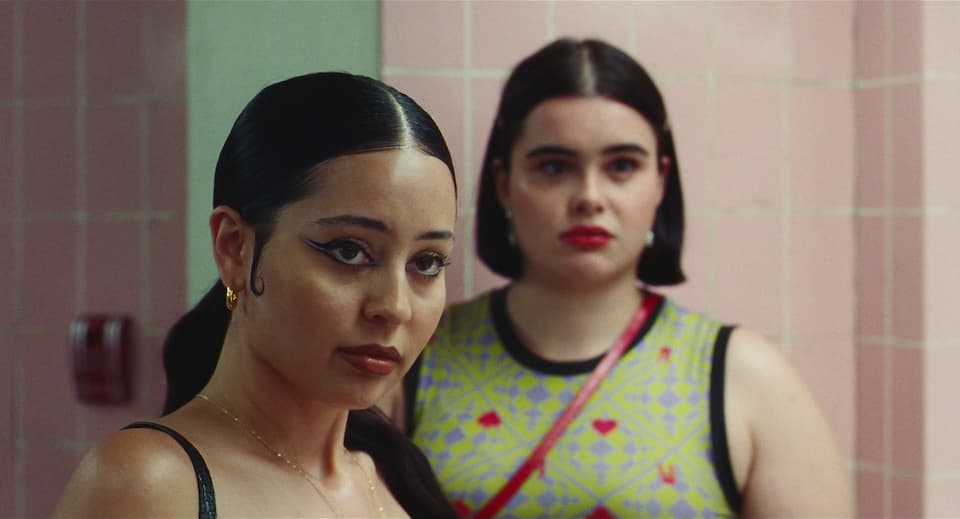 Alexa Demie as Maddy Perez and Barbie Ferreira as Kat Hernandez