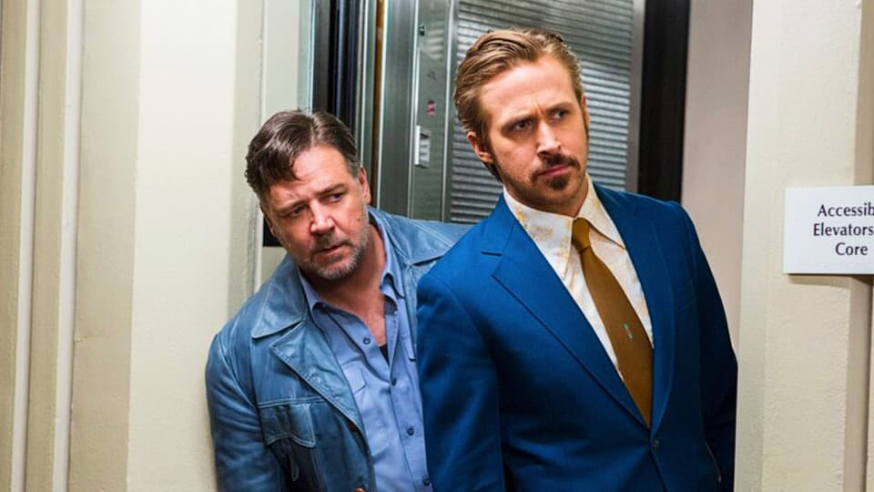 The Nice Guys screenplay image with Russell Crowe and Ryan Gosling.