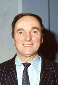 Image of Arnold Perl.