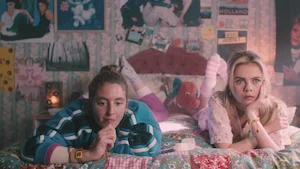 Image from the TV series Derry Girls, season 3 episode 7.